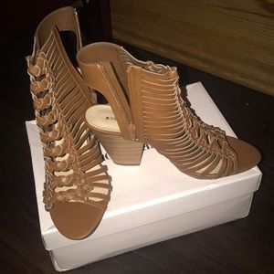 Just Fab dress Sandals 👡